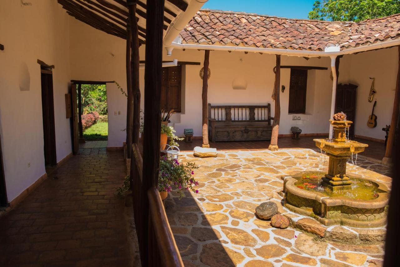 Hotel Hacienda Macedonia Баричара Екстериор снимка
